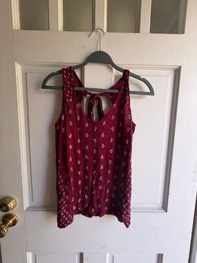 Women’s Burgundy Sleeveless Tie-Back Tank Top